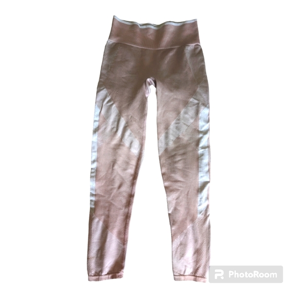 Victoria Secret l Baby Pink Athletic Set l 3 Piece Set - Picture 4 of 4